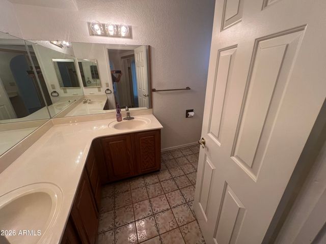 14719 S COUNTRY CLUB Way, Arizona City, AZ 85123