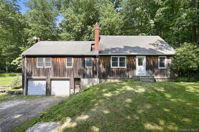 9 Stewart Road, South Salem, NY 10590