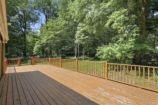 9 Stewart Road, South Salem, NY 10590