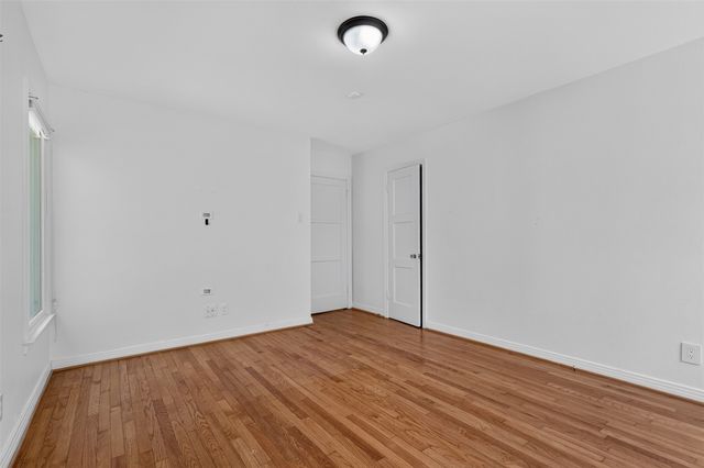 8515 Midway Road, Dallas, TX 75209