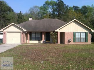 825 Sagewood Drive, Hinesville, GA 31313