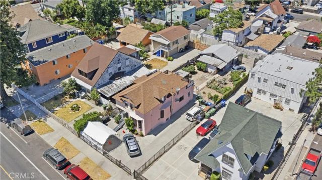 927 E 28th St, Los Angeles, CA 90011