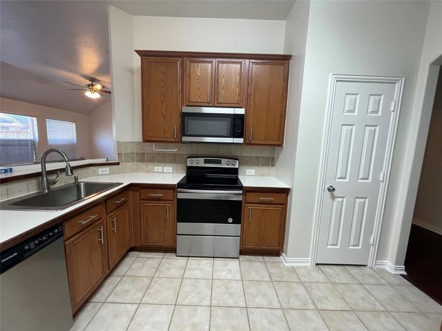 3046 Morning Star Drive, Little Elm, TX 75068