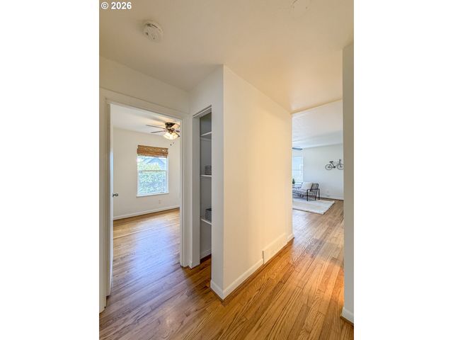 418 WILLAMETTE St, Oregon City, OR 97045