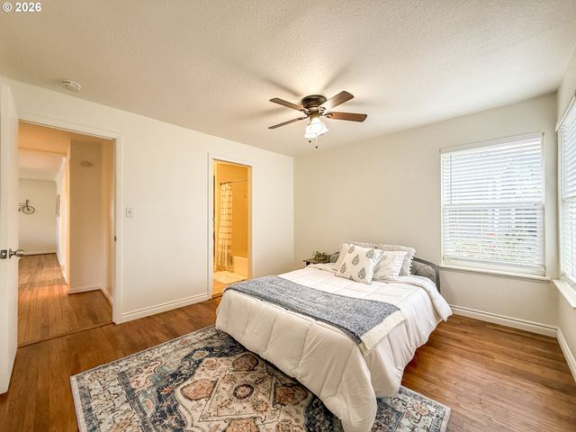 418 WILLAMETTE St, Oregon City, OR 97045