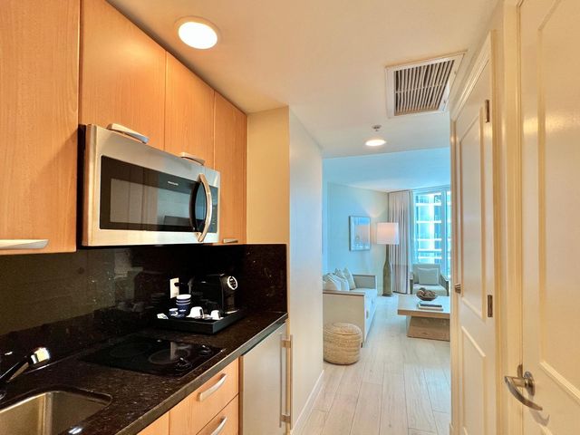505 N Fort Lauderdale Beach Boulevard 1114, Fort Lauderdale, FL 33304