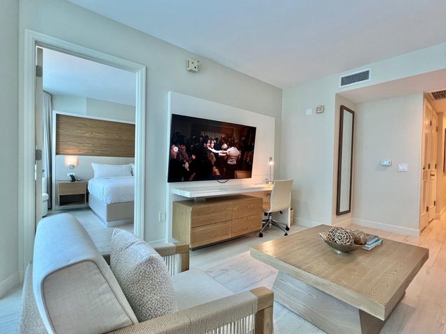 505 N Fort Lauderdale Beach Boulevard 1114, Fort Lauderdale, FL 33304