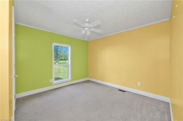 185 Mountain Dale Drive, North Wilkesboro, NC 28659