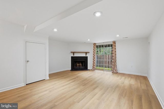 6303 MARY TODD CT, Centreville, VA 20121