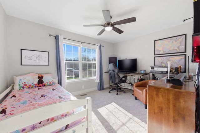 4819 E Willow Point Ct, Bel Aire, KS 67220