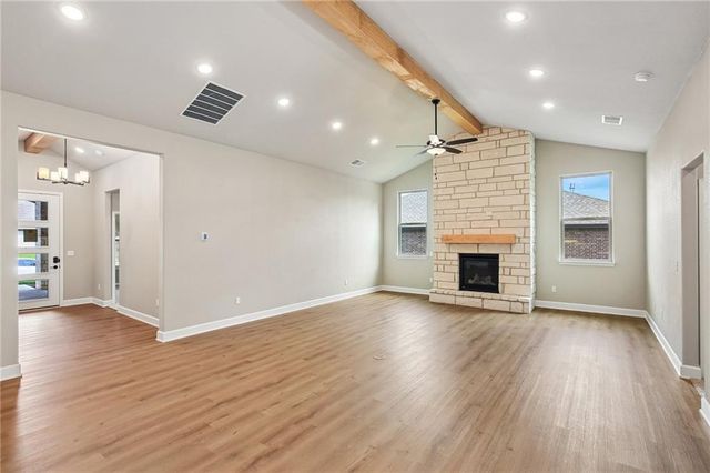 22675 W 89th Street, Lenexa, KS 66227