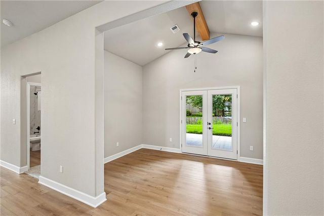 22675 W 89th Street, Lenexa, KS 66227