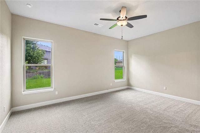 22675 W 89th Street, Lenexa, KS 66227