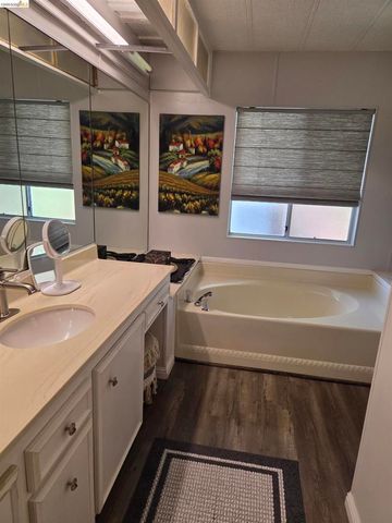 125 Paulette Way, Antioch, CA 94509