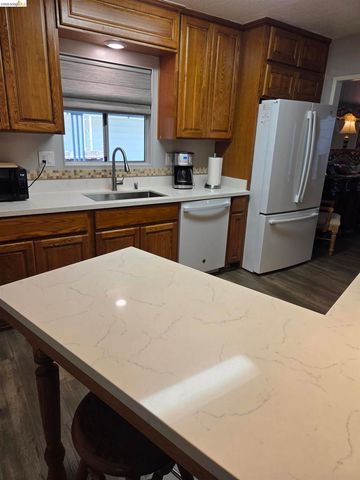 125 Paulette Way, Antioch, CA 94509