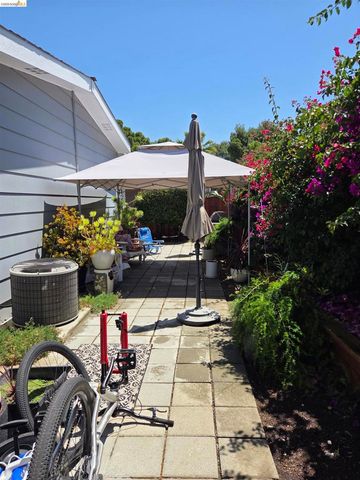 125 Paulette Way, Antioch, CA 94509