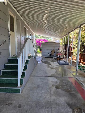 125 Paulette Way, Antioch, CA 94509