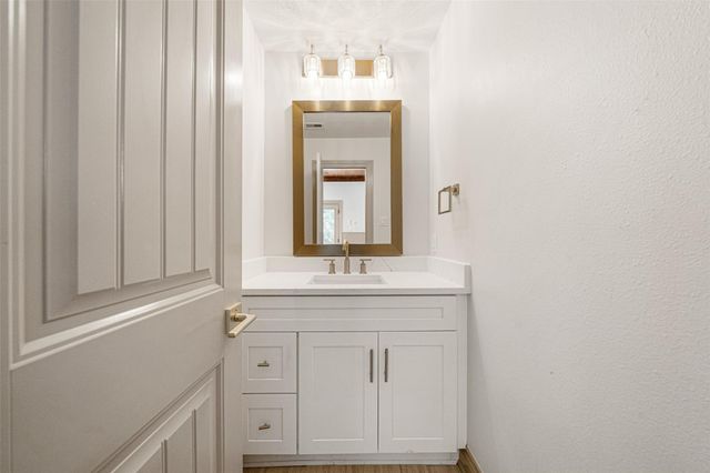 10332 Hunter Creek Lane, Conroe, TX 77304