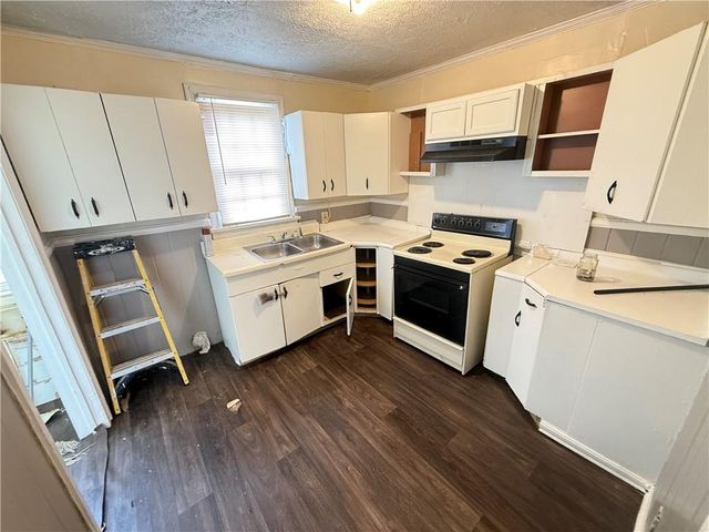 1562 Burton Avenue, Macon, GA 31204