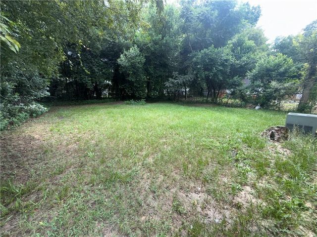 1562 Burton Avenue, Macon, GA 31204
