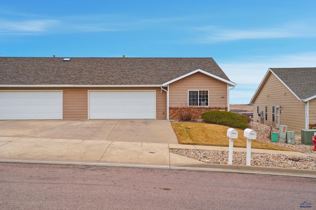 2556 SMITH AVE, Rapid City, SD 57701