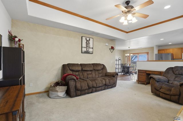 2556 SMITH AVE, Rapid City, SD 57701