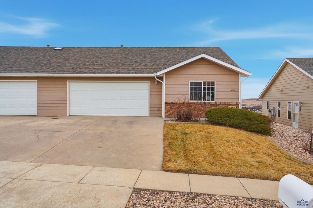 2556 SMITH AVE, Rapid City, SD 57701