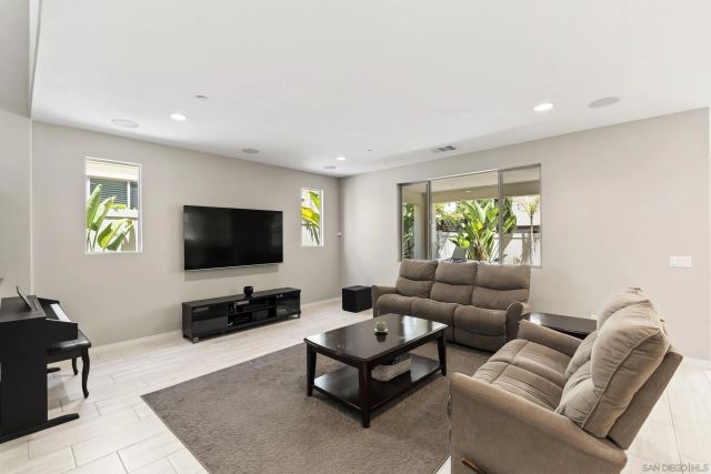 248 Triumph, San Marcos, CA 92078