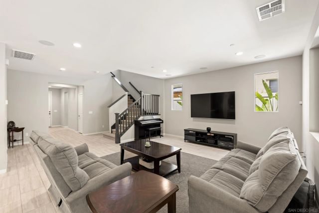 248 Triumph, San Marcos, CA 92078
