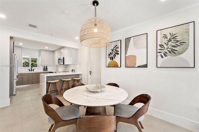 45 Palermo Ave, Coral Gables, FL 33134