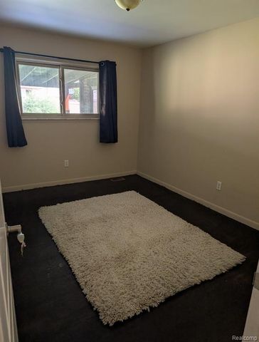 12423 Deming Drive, Sterling Heights, MI 48312