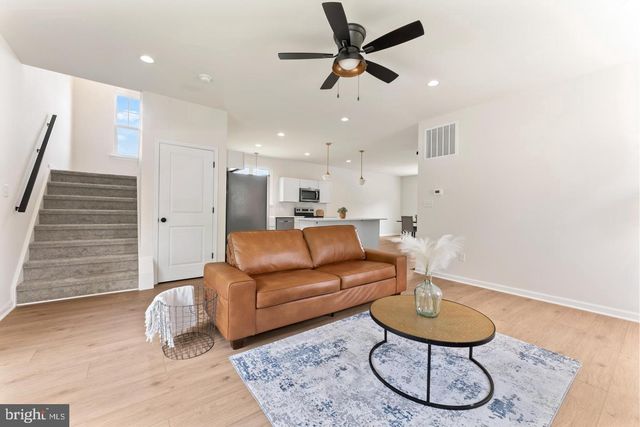 203 JETT DR, Fredericksburg, VA 22405