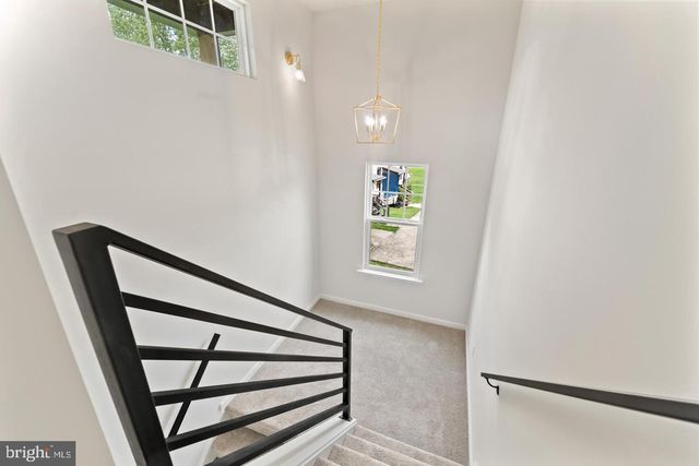 203 JETT DR, Fredericksburg, VA 22405