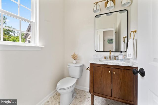 203 JETT DR, Fredericksburg, VA 22405