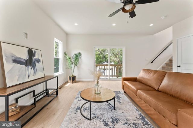 203 JETT DR, Fredericksburg, VA 22405