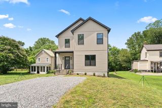 203 JETT DR, Fredericksburg, VA 22405