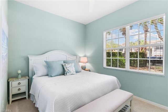 1595 Winding Oaks WAY 103, Naples, FL 34109