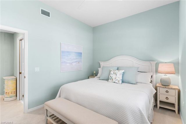 1595 Winding Oaks WAY 103, Naples, FL 34109