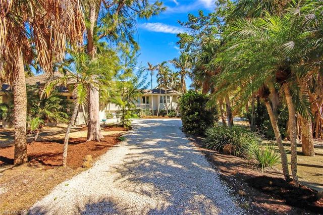 706 Gopher Walk WAY, Sanibel, FL 33957