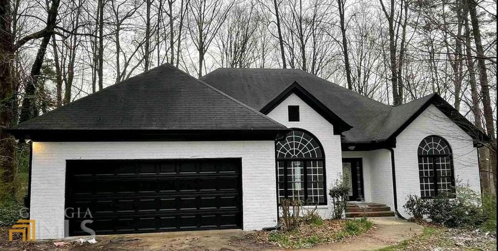 3541 Gleneagles Court, Snellville, GA 30039