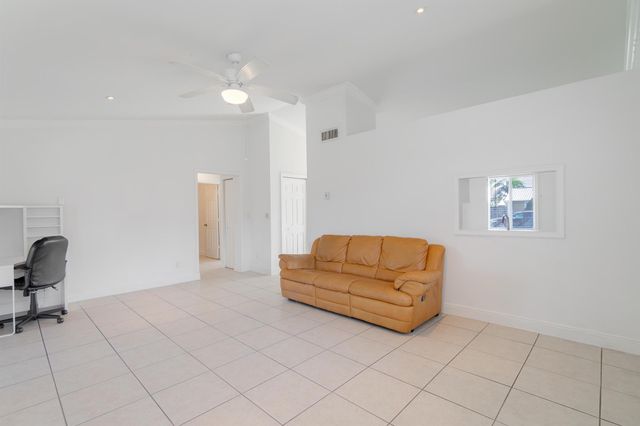 10079 Patience Lane, Royal Palm Beach, FL 33411