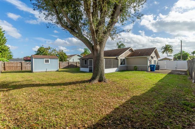 10079 Patience Lane, Royal Palm Beach, FL 33411