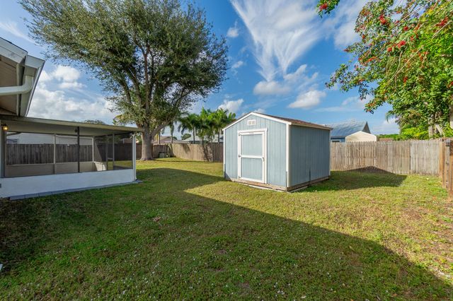 10079 Patience Lane, Royal Palm Beach, FL 33411