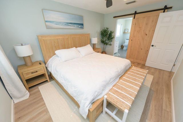 1472 47TH AVENUE NE, St Petersburg, FL 33703