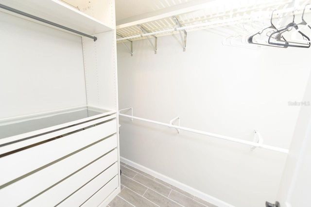 1472 47TH AVENUE NE, St Petersburg, FL 33703