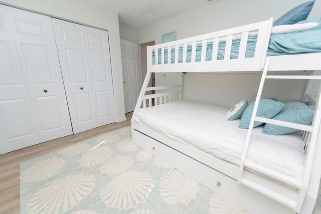 1472 47TH AVENUE NE, St Petersburg, FL 33703