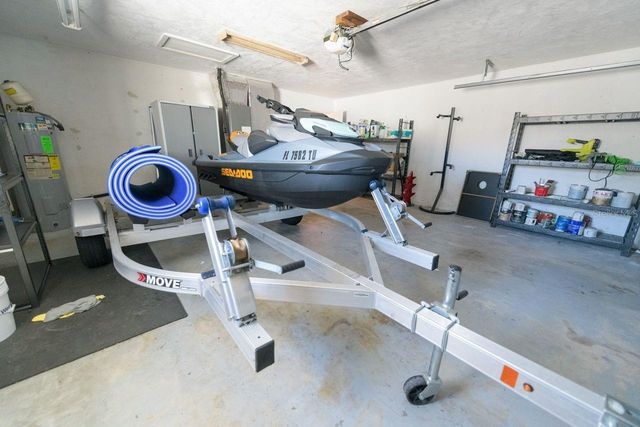 1472 47TH AVENUE NE, St Petersburg, FL 33703