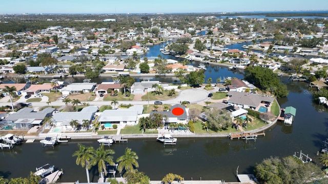 1472 47TH AVENUE NE, St Petersburg, FL 33703