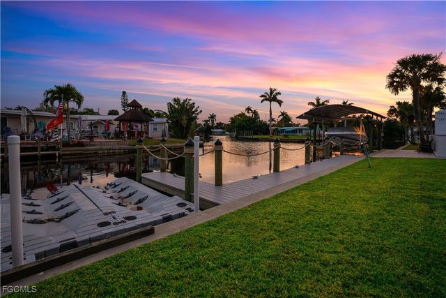 84 Cardinal DR, North Fort Myers, FL 33917