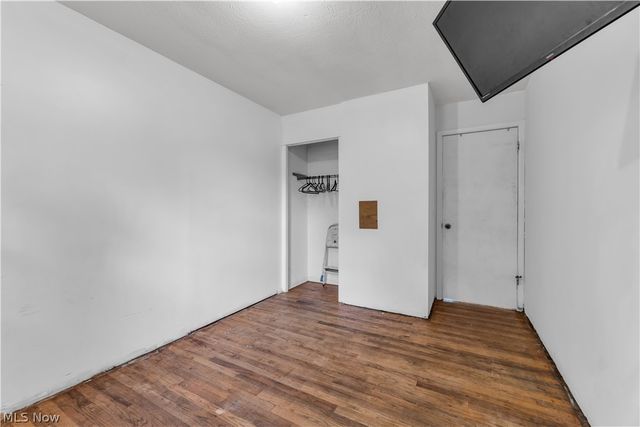 567 Walnut Street, Elyria, OH 44035
